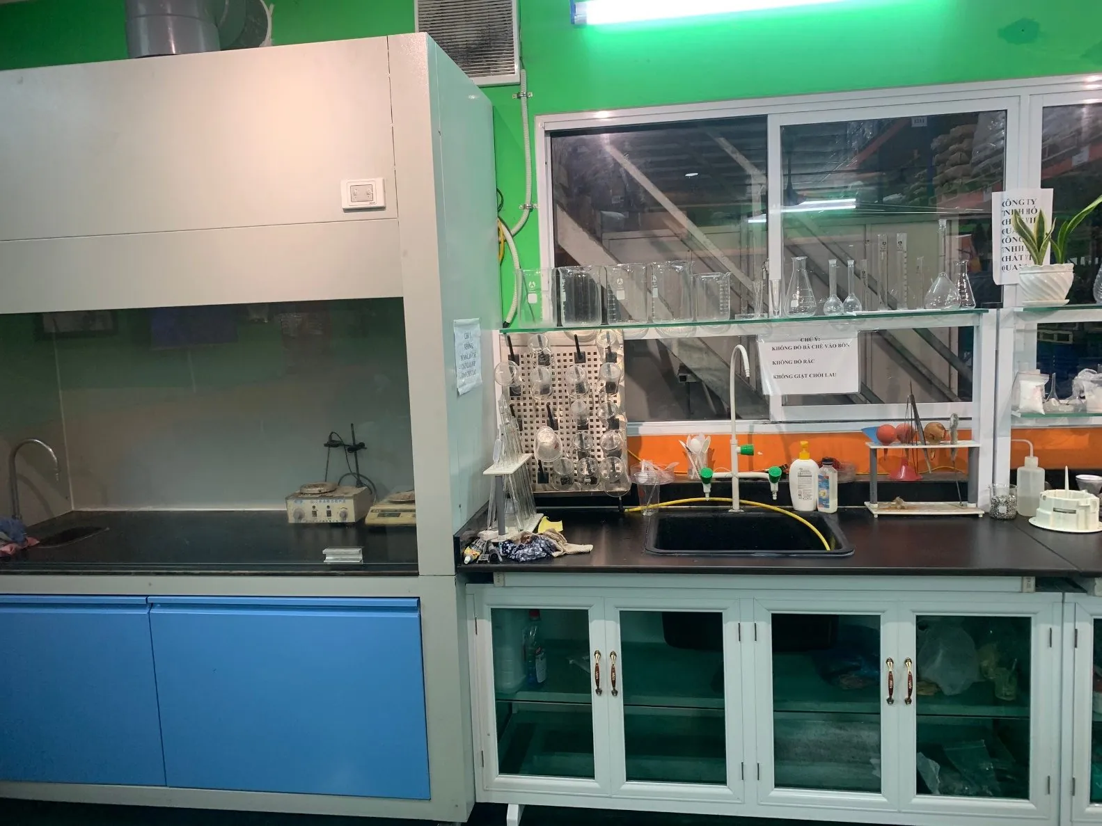 Phòng thí nghiệm kiểm soát chất lượng NOBERFER